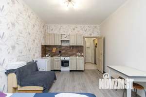 Студия квартира, посуточно, 33м2, 1/17 этаж