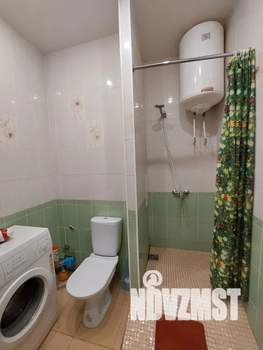 Студия квартира, посуточно, 35м2, 14/17 этаж