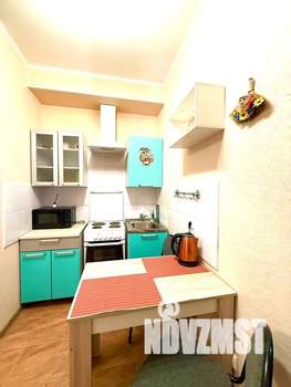 Студия квартира, посуточно, 28м2, 3/17 этаж