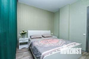 1-к квартира, посуточно, 44м2, 2/18 этаж