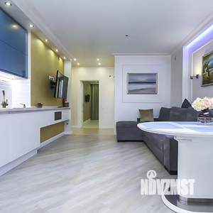 1-к квартира, посуточно, 65м2, 1/1 этаж