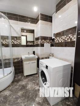 2-к квартира, посуточно, 72м2, 8/17 этаж