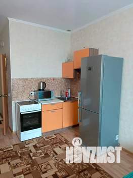 Студия квартира, посуточно, 32м2, 17/17 этаж