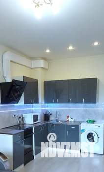 Студия квартира, посуточно, 33м2, 12/18 этаж