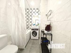 1-к квартира, посуточно, 39м2, 9/9 этаж