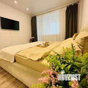 2-к квартира, посуточно, 70м2, 1/1 этаж