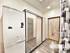 Студия квартира, посуточно, 30м2, 10/17 этаж