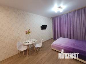 Студия квартира, посуточно, 33м2, 13/17 этаж