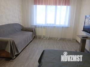 2-к квартира, посуточно, 52м2, 1/1 этаж