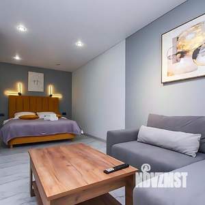 1-к квартира, посуточно, 52м2, 1/1 этаж