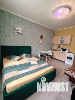 Студия квартира, посуточно, 33м2, 6/18 этаж