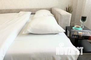 1-к квартира, посуточно, 42м2, 9/17 этаж