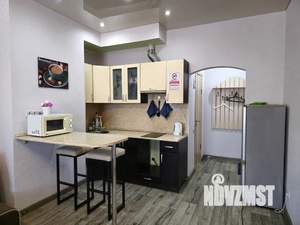 Студия квартира, посуточно, 35м2, 9/17 этаж