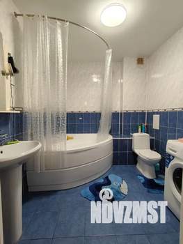 1-к квартира, посуточно, 40м2, 6/9 этаж