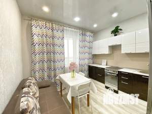 1-к квартира, посуточно, 40м2, 20/25 этаж