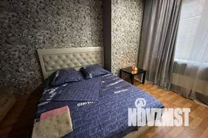 1-к квартира, посуточно, 44м2, 1/9 этаж
