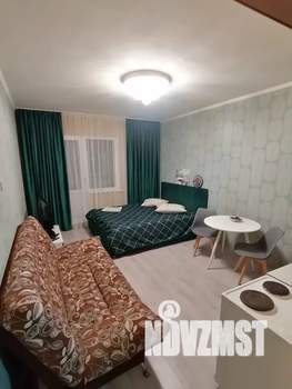 Студия квартира, посуточно, 33м2, 6/18 этаж