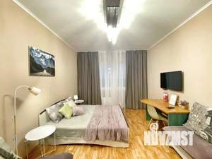 1-к квартира, посуточно, 36м2, 1/1 этаж