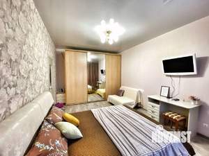 1-к квартира, посуточно, 42м2, 1/1 этаж