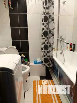 Студия квартира, посуточно, 35м2, 17/17 этаж