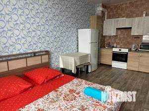 Студия квартира, посуточно, 35м2, 11/17 этаж