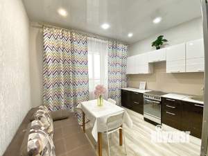 1-к квартира, посуточно, 40м2, 20/25 этаж