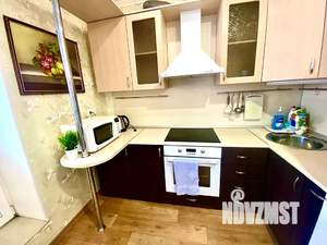1-к квартира, посуточно, 46м2, 4/9 этаж