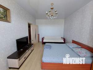 1-к квартира, посуточно, 45м2, 11/17 этаж