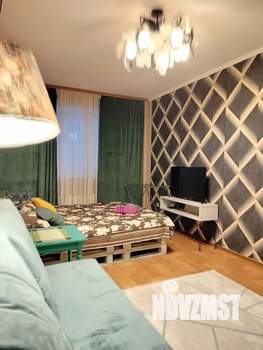 1-к квартира, посуточно, 45м2, 4/10 этаж