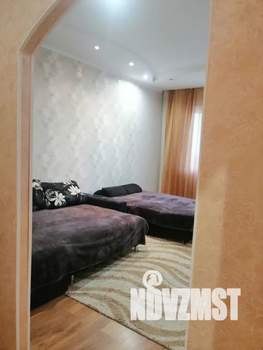 1-к квартира, посуточно, 50м2, 2/17 этаж