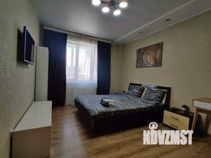 1-к квартира, посуточно, 39м2, 1/1 этаж