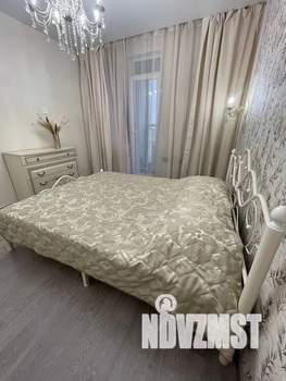 1-к квартира, посуточно, 42м2, 17/23 этаж