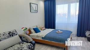 1-к квартира, посуточно, 42м2, 3/18 этаж