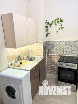 Студия квартира, посуточно, 28м2, 16/16 этаж