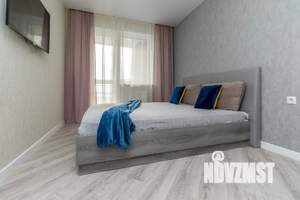 1-к квартира, посуточно, 40м2, 19/30 этаж
