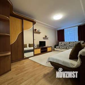 2-к квартира, посуточно, 50м2, 1/1 этаж