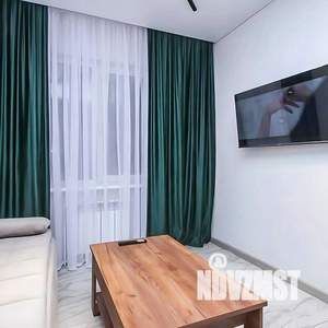 1-к квартира, посуточно, 52м2, 1/1 этаж