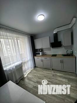 1-к квартира, посуточно, 40м2, 9/10 этаж