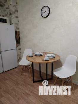 Студия квартира, посуточно, 32м2, 16/17 этаж