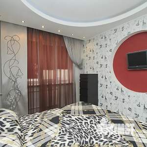1-к квартира, посуточно, 82м2, 1/1 этаж