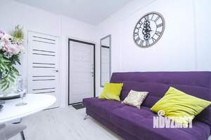 Студия квартира, посуточно, 28м2, 1/18 этаж