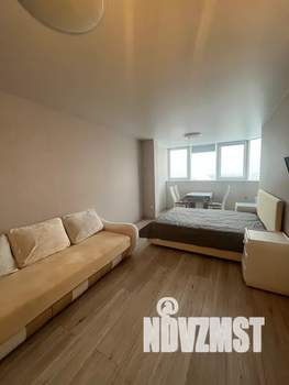 Студия квартира, посуточно, 30м2, 25/25 этаж
