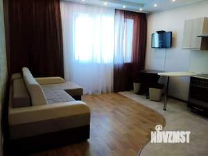 1-к квартира, посуточно, 50м2, 16/22 этаж