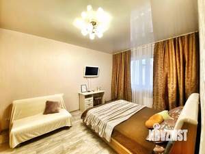 1-к квартира, посуточно, 42м2, 1/1 этаж