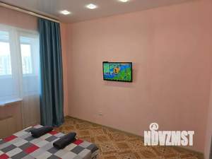 Студия квартира, посуточно, 35м2, 15/17 этаж