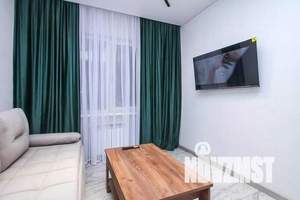 2-к квартира, посуточно, 52м2, 1/17 этаж
