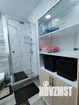 1-к квартира, посуточно, 42м2, 9/16 этаж