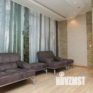 1-к квартира, посуточно, 82м2, 1/1 этаж