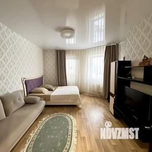 1-к квартира, посуточно, 46м2, 1/1 этаж