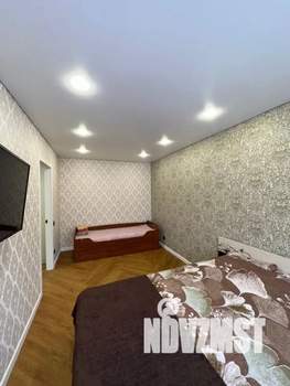 1-к квартира, посуточно, 55м2, 1/1 этаж